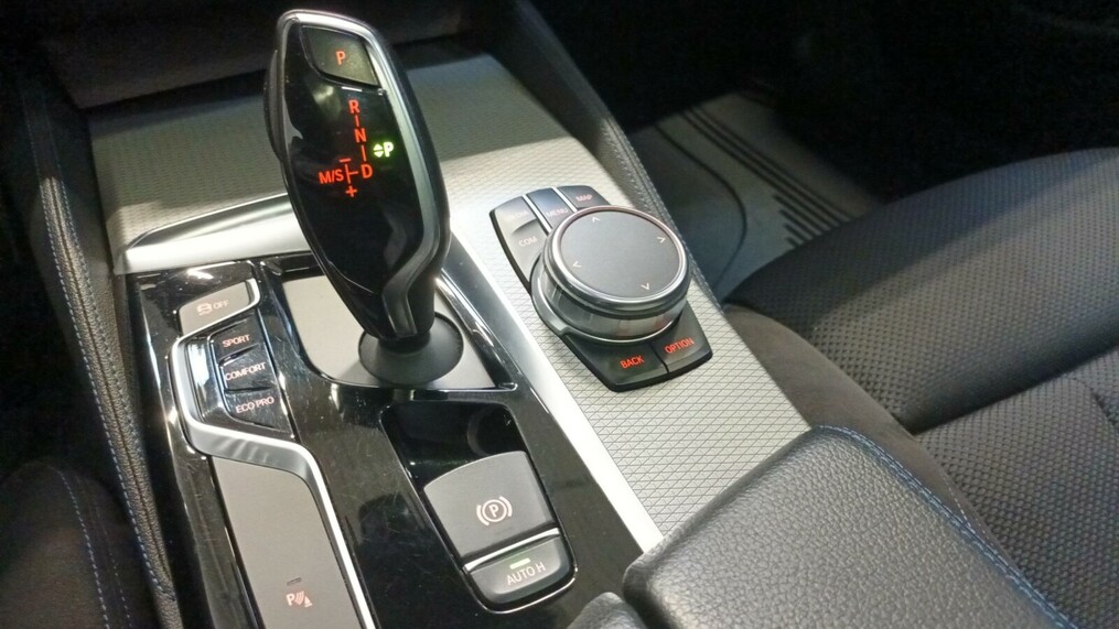BMW Seria 5 530