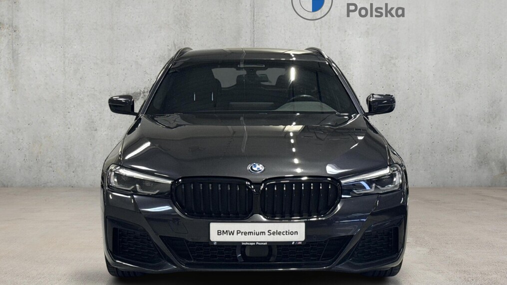 BMW Serii 5, 530