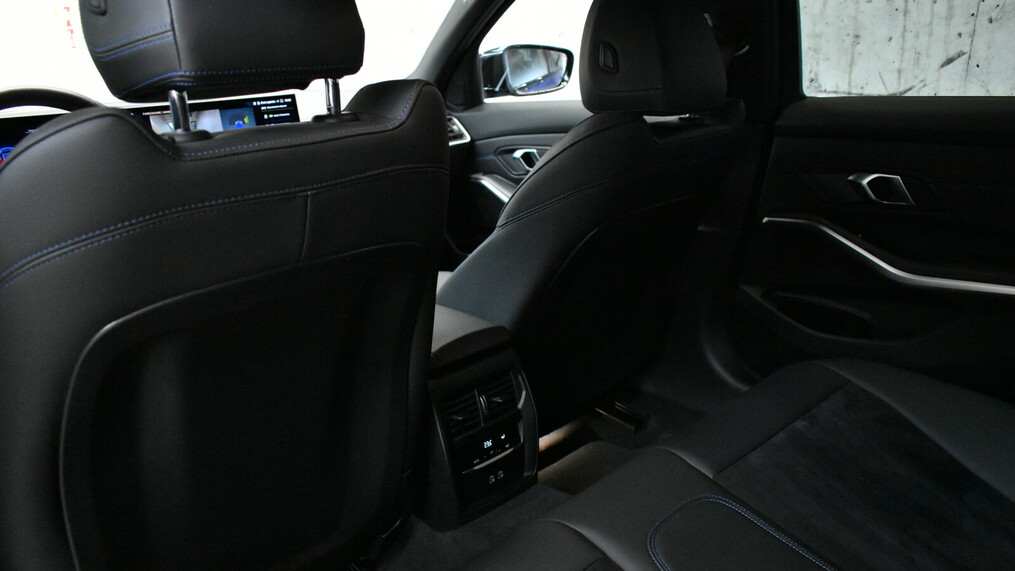 BMW Seria 3 320