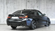 BMW Seria 3, 320