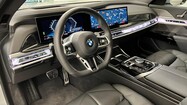 BMW Serii 7, 740