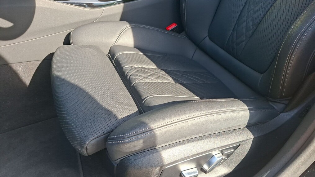 BMW Serii 5, 530