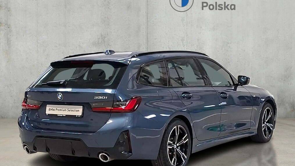 BMW Serii 3, 330