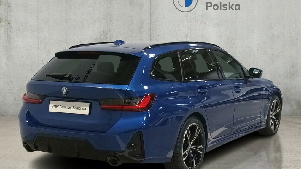 BMW Serii 3, 320