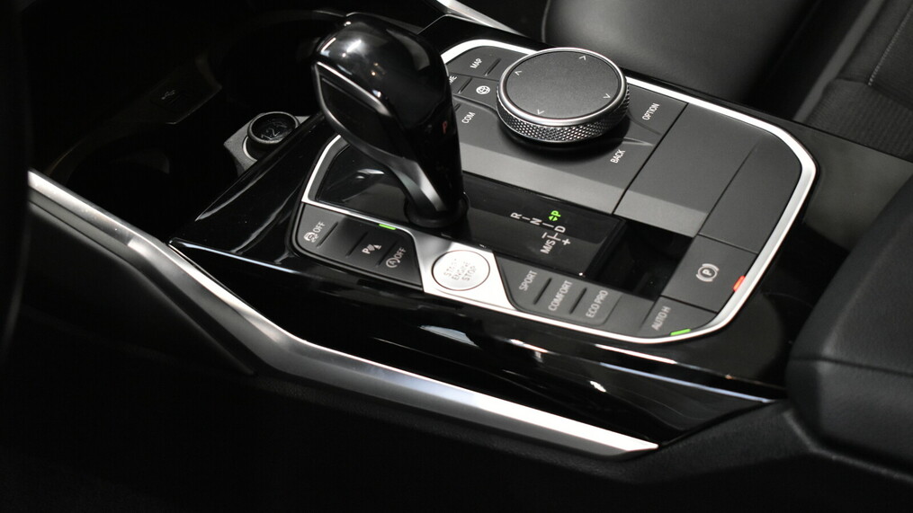 BMW Seria 3 318