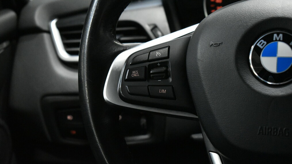 BMW Seria 2 218