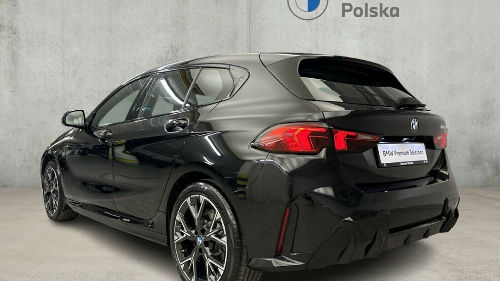 BMW Serii 1, 118