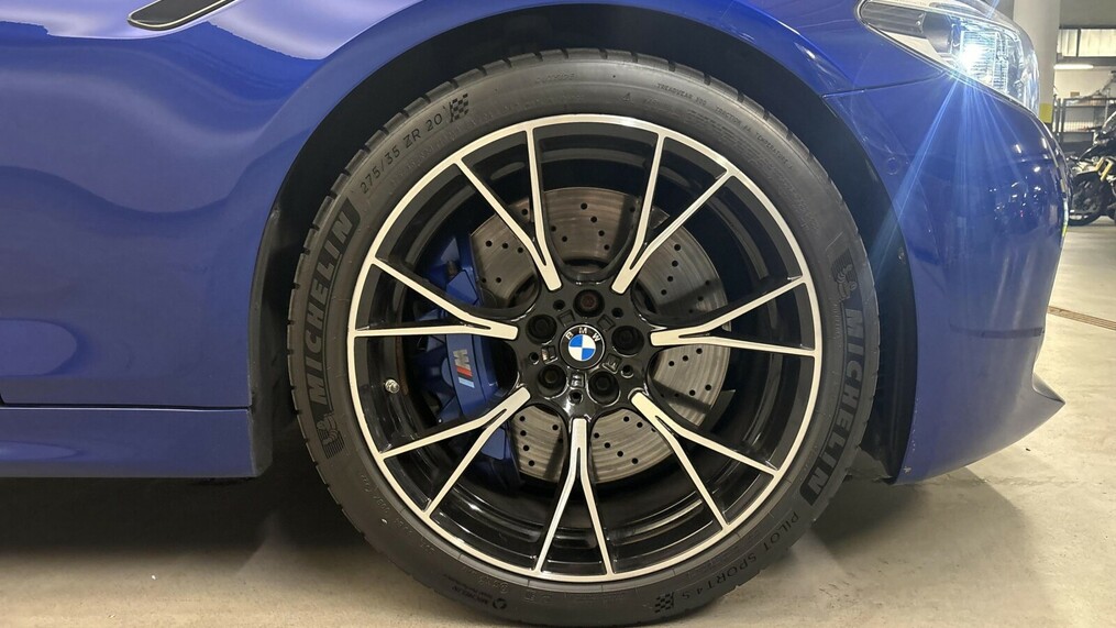 BMW M5