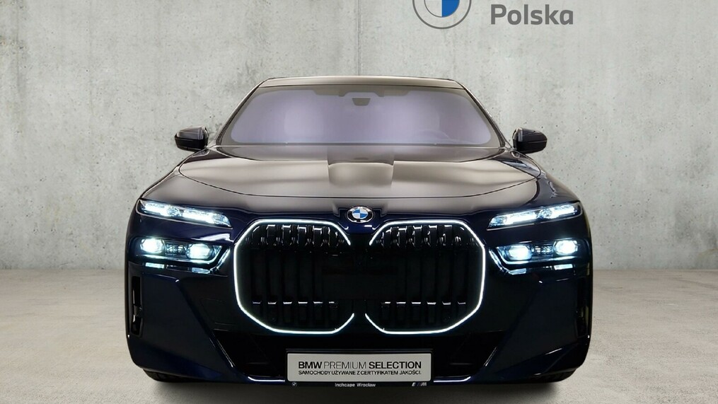 BMW Seria 7 740