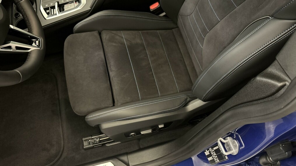 BMW Serii 2, 220