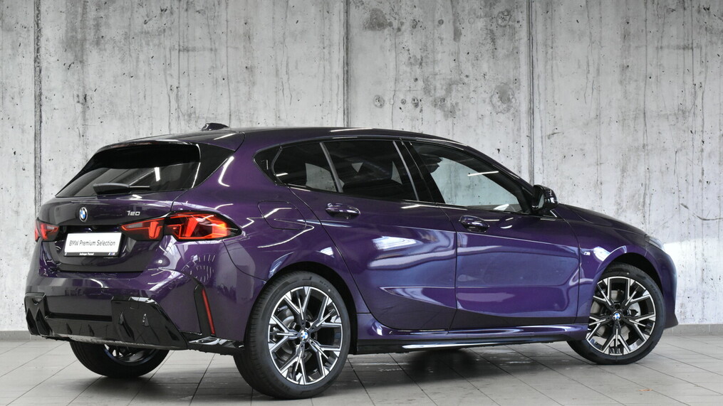 BMW Serii 1, 120