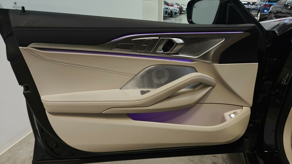 BMW Seria 8 840