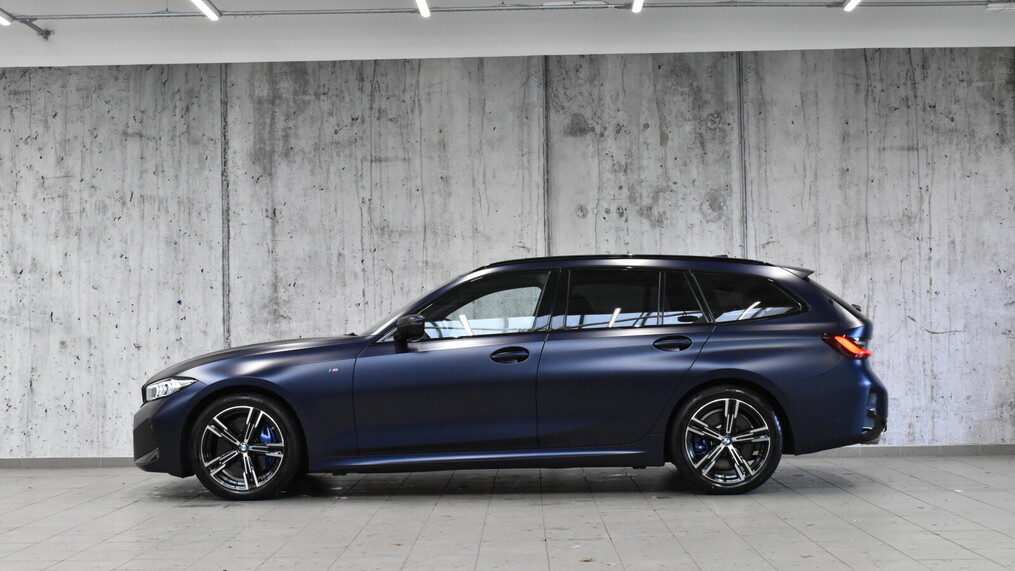 BMW Serii 3, 320