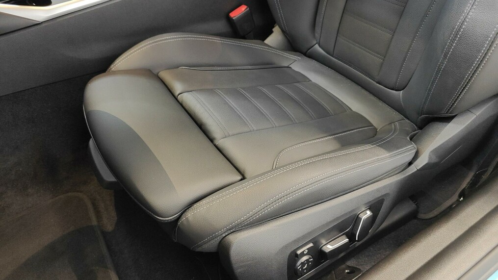 BMW Seria 2 220