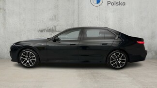 BMW Serii 7, 740