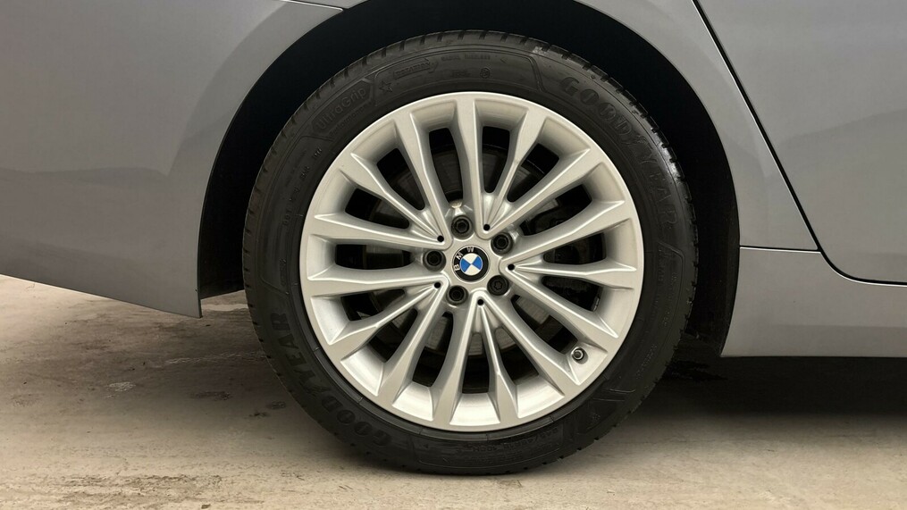 BMW Seria 5 530