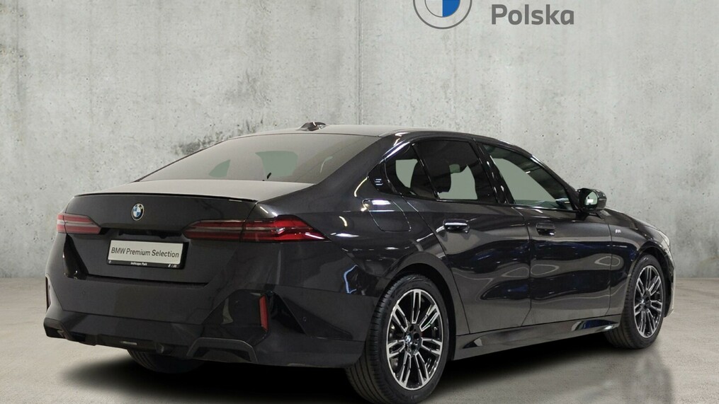 BMW Seria 5, 520