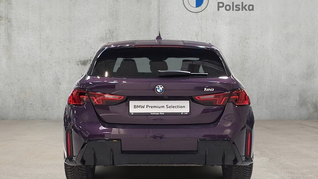 BMW Serii 1, 120