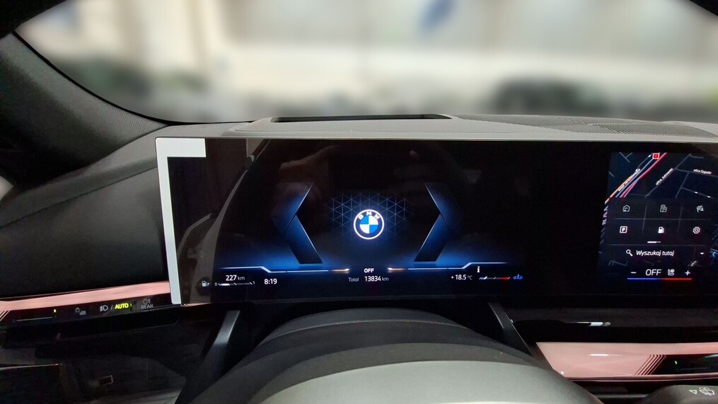 BMW Serii 5, 520