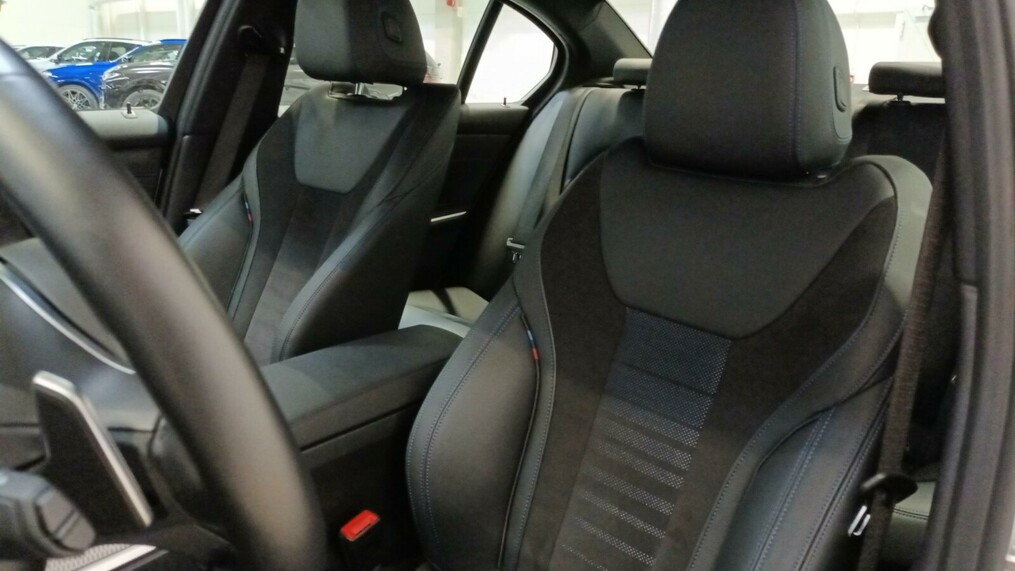 BMW Seria 3 318