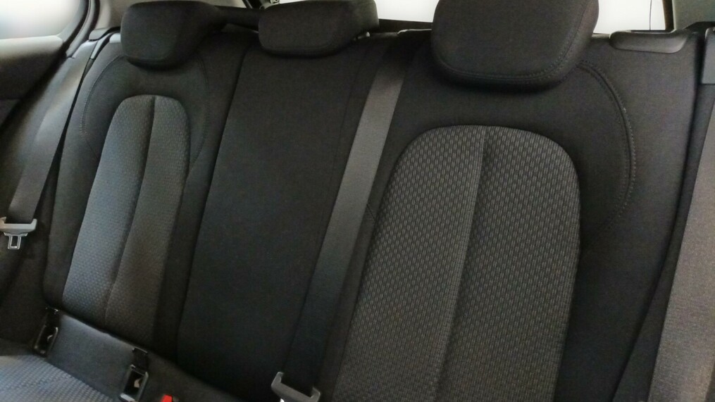 BMW Seria 1 118