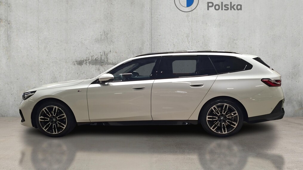 BMW Serii 5, 520