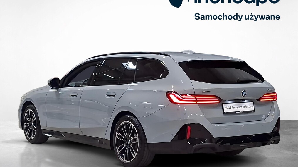 BMW Serii 5, 520
