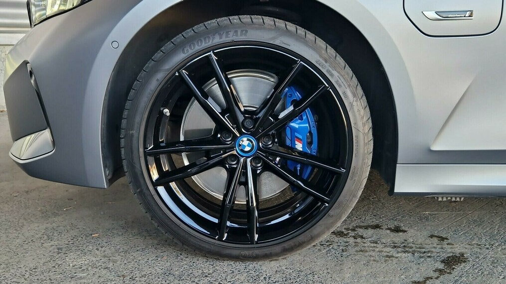 BMW Seria 3 330