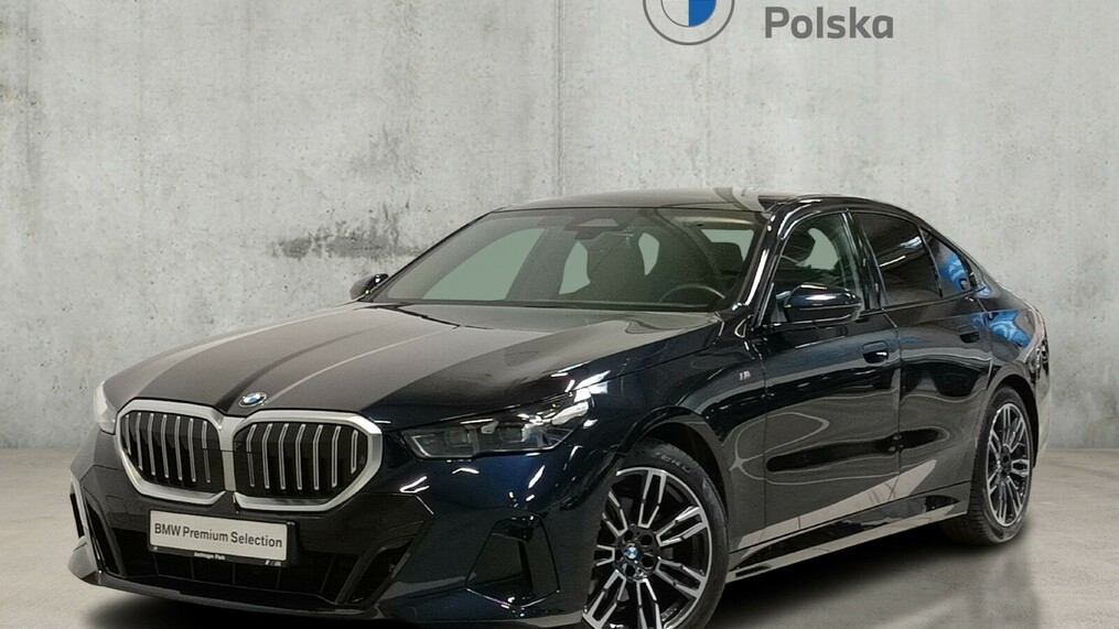 BMW Serii 5, 520