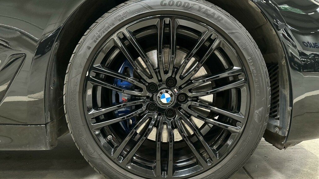 BMW Seria 5 530