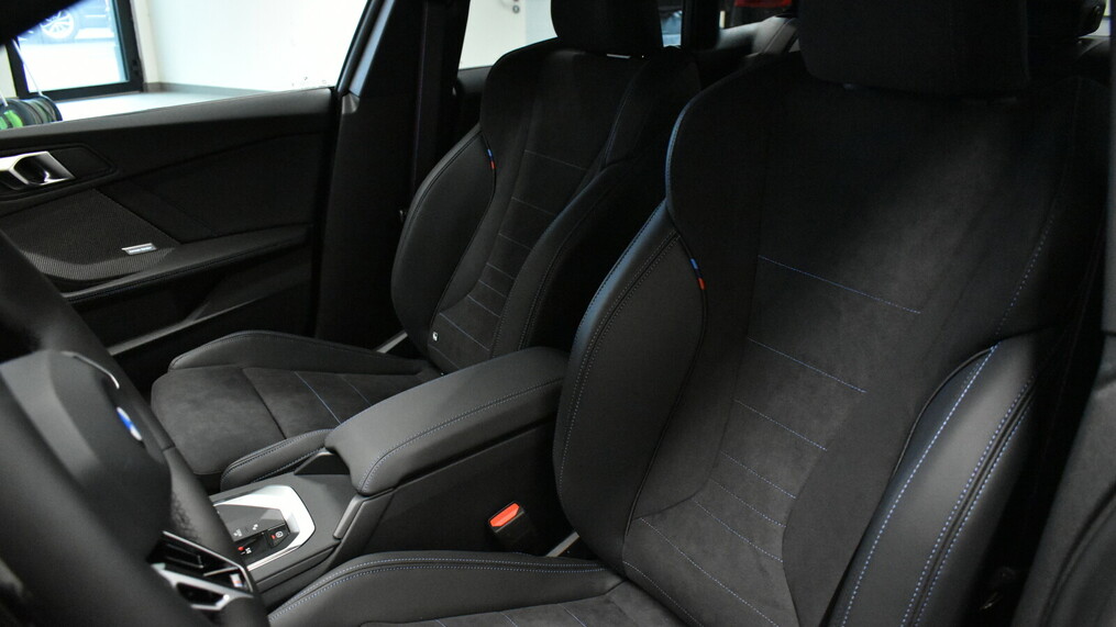 BMW Serii 2, 220