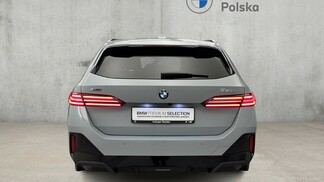 BMW Serii 5, 520