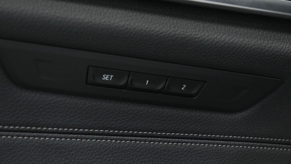 BMW Serii 5, 530