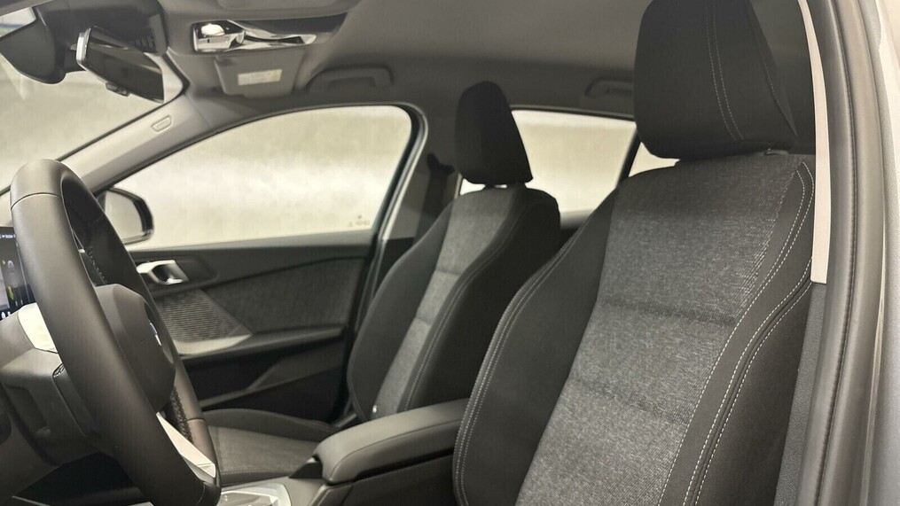 BMW Serii 1, 118