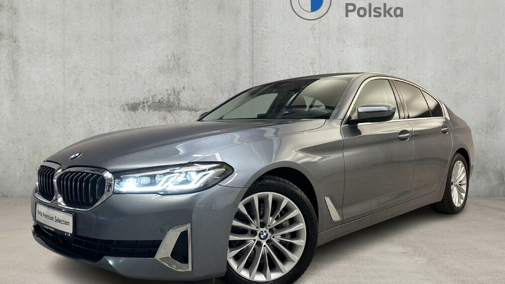 BMW Serii 5, 530