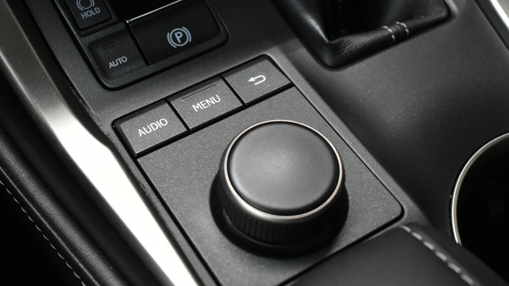 Lexus NX 200t