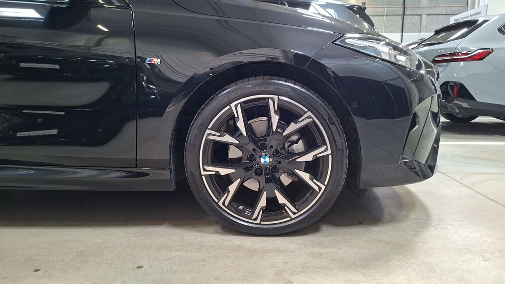 BMW Serii 1, 120