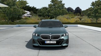 BMW Serii 5, 520