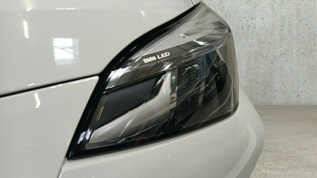BMW Seria 2 218
