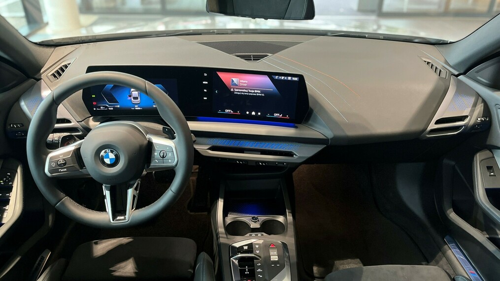 BMW Serii 2, 220