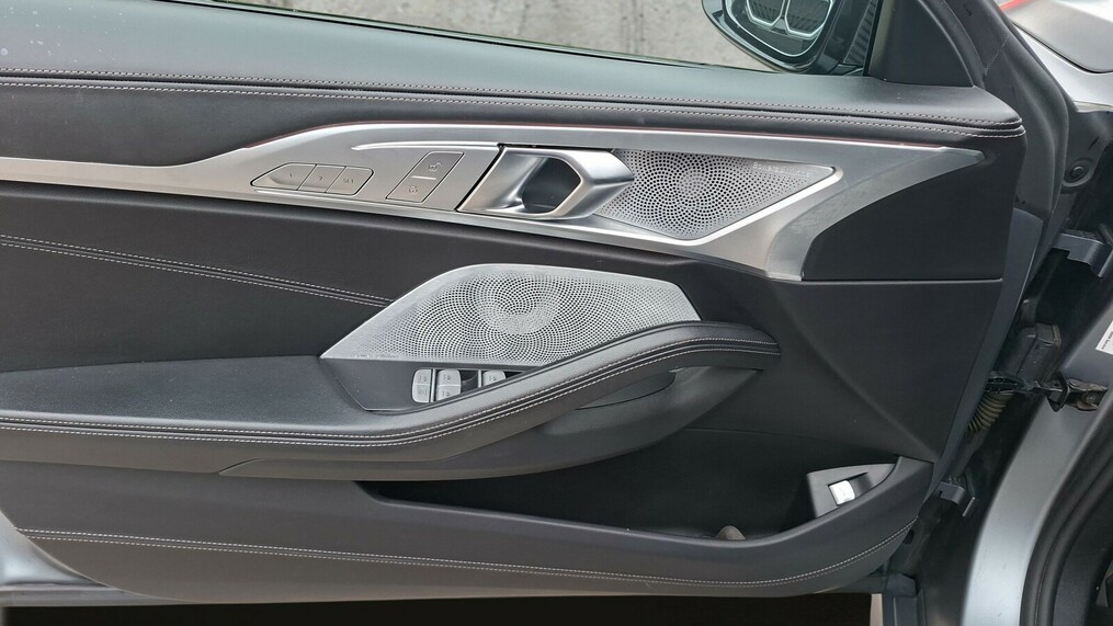 BMW Seria 8 850
