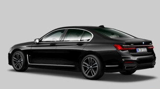 BMW Serii 7, 740