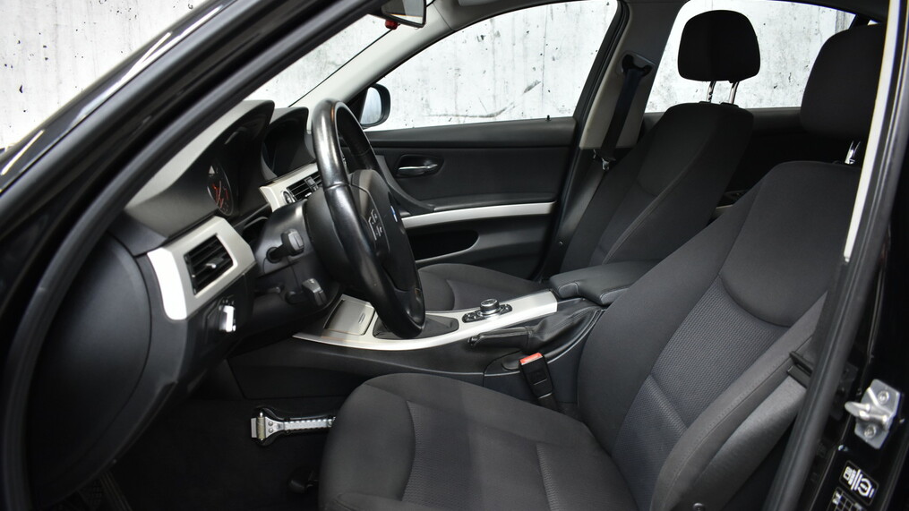 BMW Seria 3 320