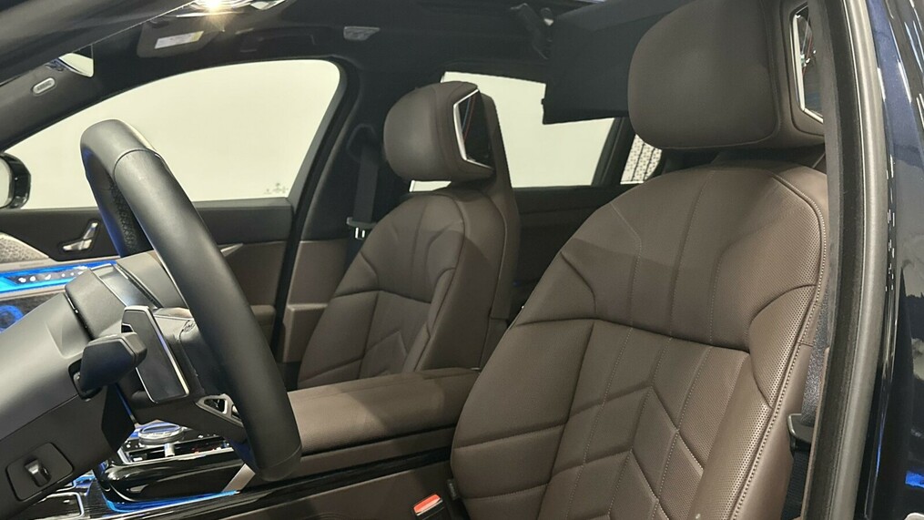 BMW Seria 7 750