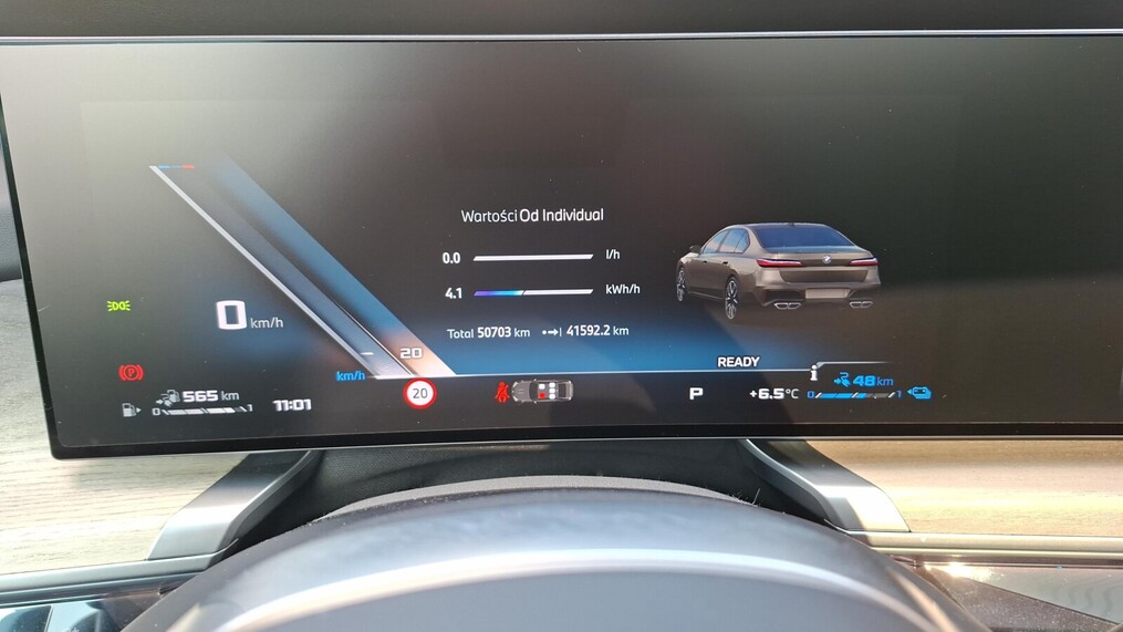 BMW Serii 7, 760
