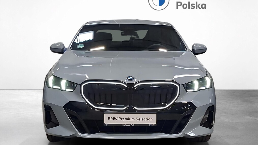 BMW Serii 5, 550