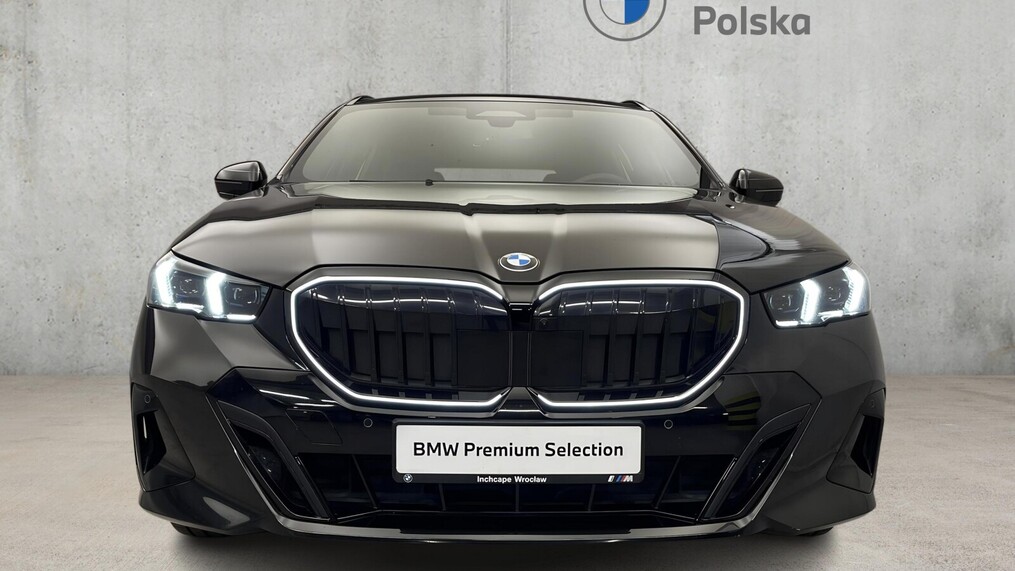 BMW Serii 5, 520