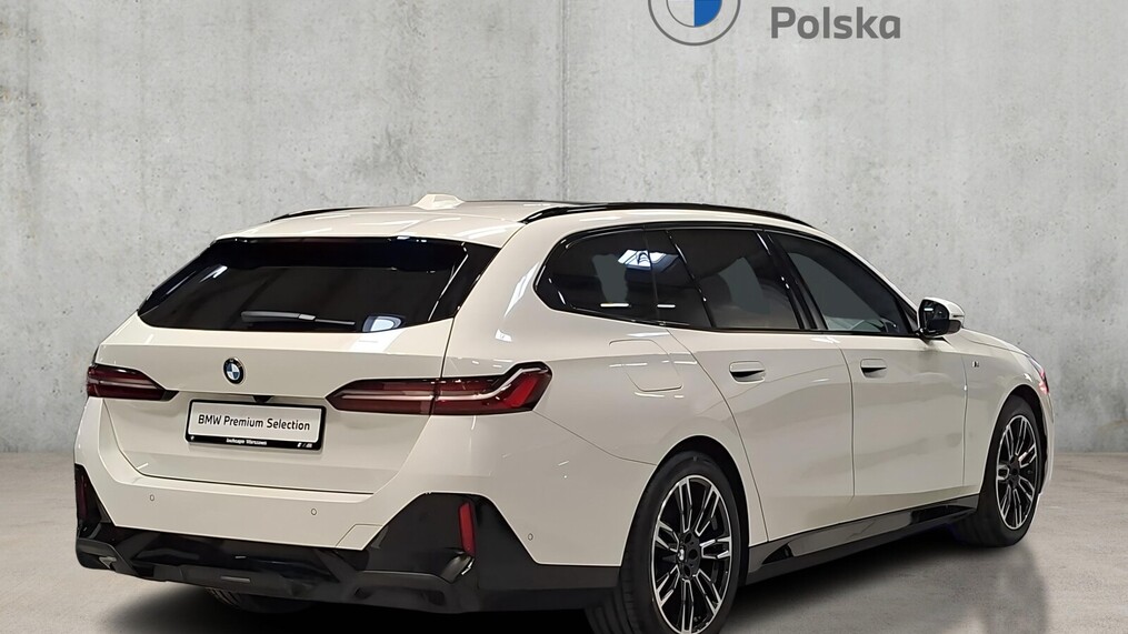 BMW Serii 5, 520