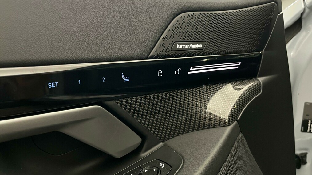 BMW Serii 5, 520