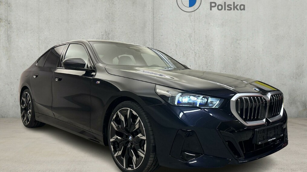 BMW Serii 5, 520
